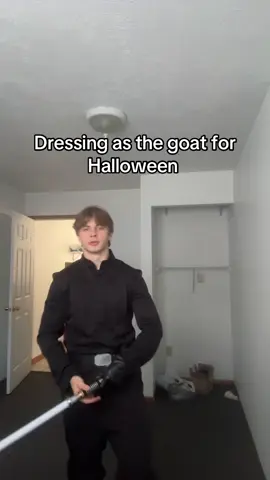Goated Halloween outfit #starwars #halloweencostume #halloweekend #fyp #viral 