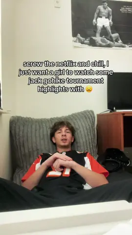 With a side of dj burns #gregxgold #cbb #MarchMadness #collegebasketball 