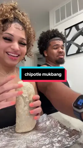 can we all start a petition for them to bring back the honey chipotle chicken 🙏🏽🤤 @Chipotle  #chipotlesponsorme #fyp #mukbang 