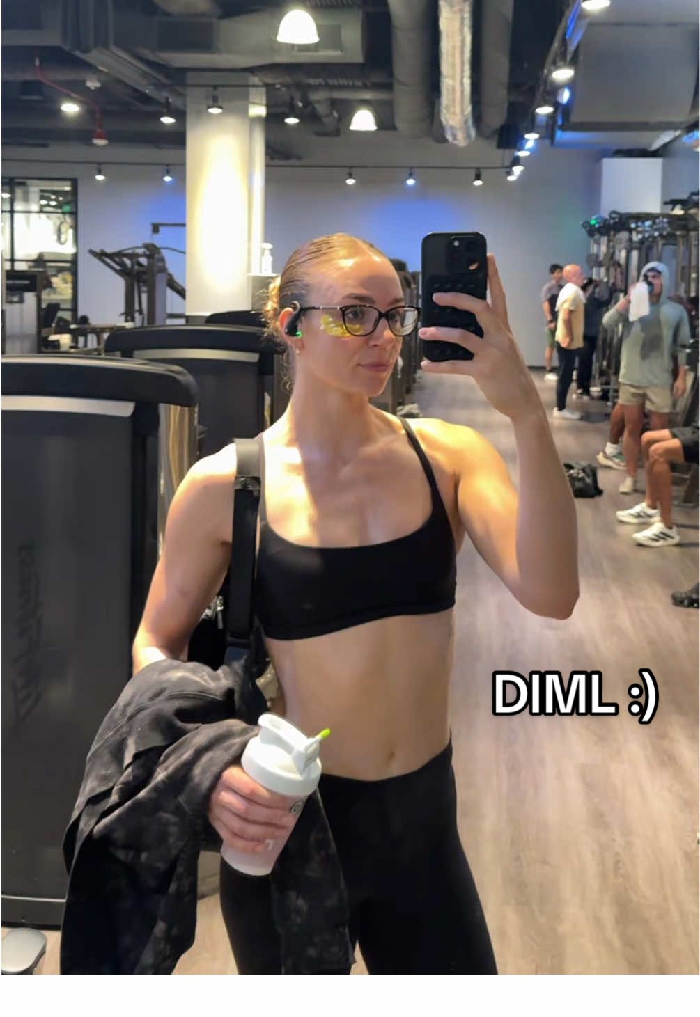 day in my life :) #fitnessinstructor #personaltrainer #emstrainer 