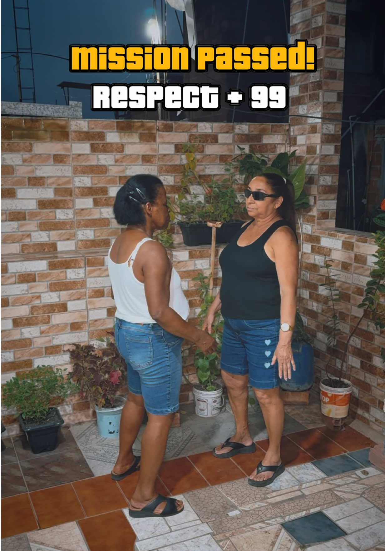 a fofoqueira q habita em mim sauda a fofoqueira q habita em vcs 