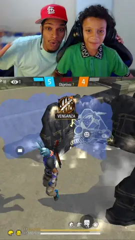 La Mejor Sensibilidad Es La Del Sobrino 🎯#FreeFire #SensibilidadFreeFire #TodoRojo #GamerLatino #Sobrino 