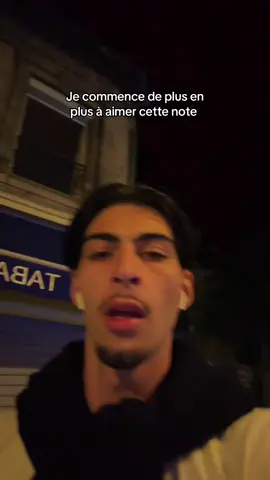 #perfume #fragrancetiktok #parfumdhiver #vanille 