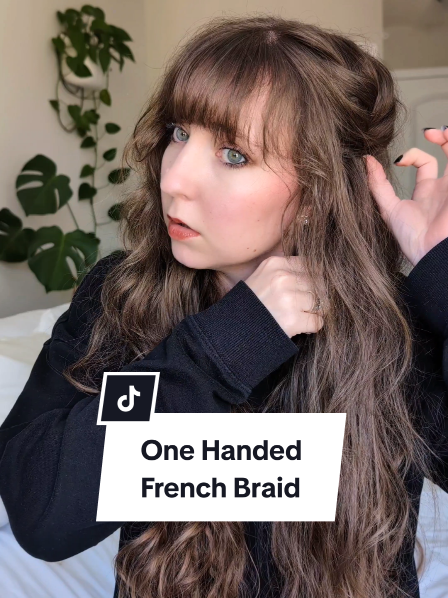 can you do a one handed French braid? My fav half up style 💕 #braids #hair #hairtutorial #frenchbraid #hairstyle 