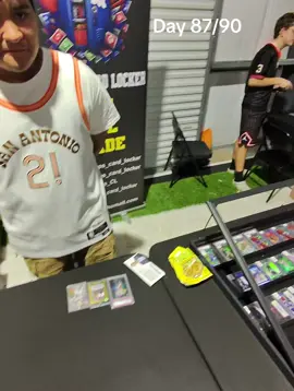 Day 87/90 – Another banger from a recent card show 🔥 Always a good time linking up with one of my favorite people in the hobby — @BishopCardLocker 💪 Always fair, always chasing the heat! 🔥 Make sure y’all hit them up for some of the best in the game! 💎 #90DayChallenge #SportsCards 