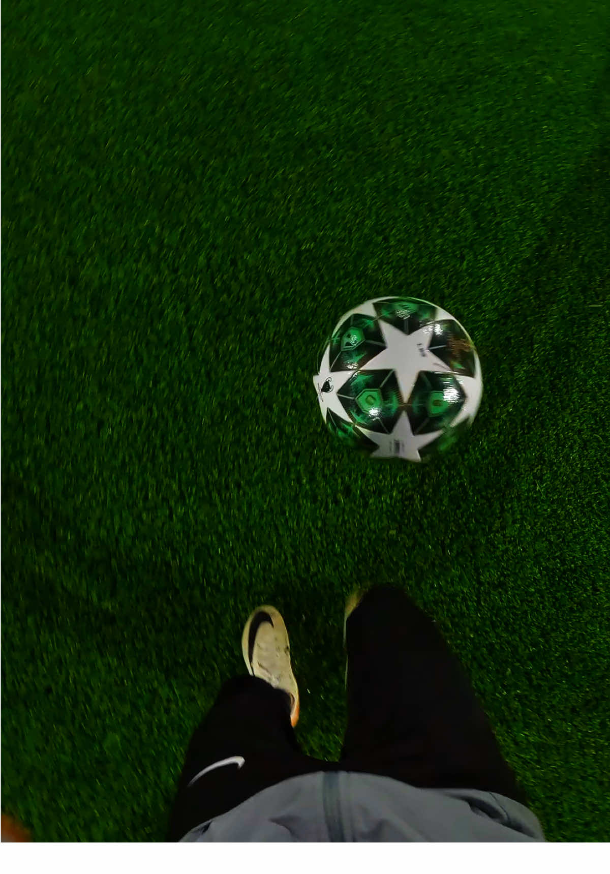 therapy⚽️😍#fyp #football #therapy #peace #viral_video 