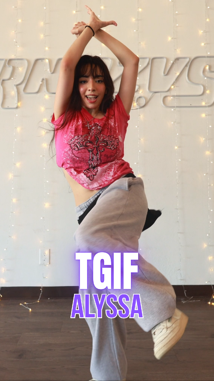 Instructor: @aaalyssa27 Song: @xgofficial TGIF Program: KDD Int/Adv Film: @roodeephotography Edit: @kat.danceva Register for classes and watch the FULL class video on our YouTube channel! 🔗 Click the link in our bio or search Kpop Dance Dallas . . . #kpopdancedallas #kpopdances #kpopdanceclass #dallas #dallasdanceclasses #kpopclass #kpopdance #xg