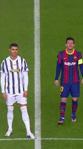 Os Dois Maiores Jogadores Do Futebol Mundial?!!! #futebolbrasileiro #futebol #messi #cristianoronaldo 