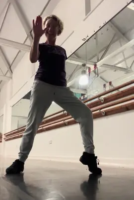 Ballet to soda pop….. yes please! #ballet #sodapop  #kpop  #dancer 