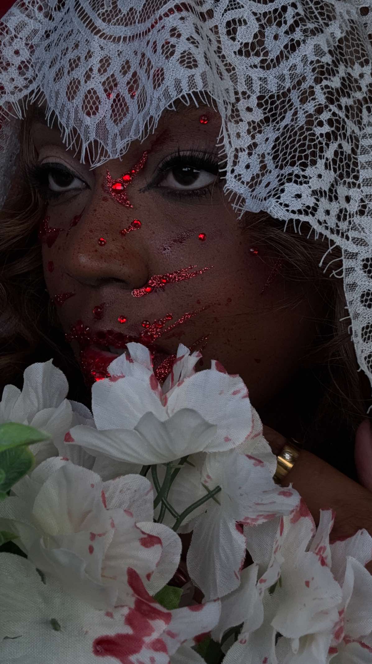 Halloween look 2  (Fake blood)  #halloween #halloweencostume #makeup #fyp #makeuptransformation 