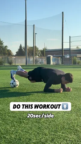 🔥STRENGTHEN YOUR CORE USING THESE 6 EXERCISES🔥 Do 3 rounds of this full circuit ⏱️ #footballtiktok #soccertiktok #fyp #soccerskills #soccertraining  