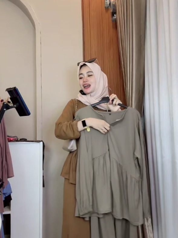 PEPLUMA ONESET KAOS PREMIUM SETELAN KAOS BUSUI WANITA #oneset #onesetpremium #onesetmurah #onesetviral #onesetkekinian 
