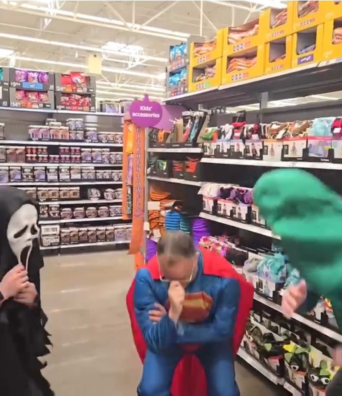 what gets sent to the Walmart group chat  link in bio for all the Halloween drip