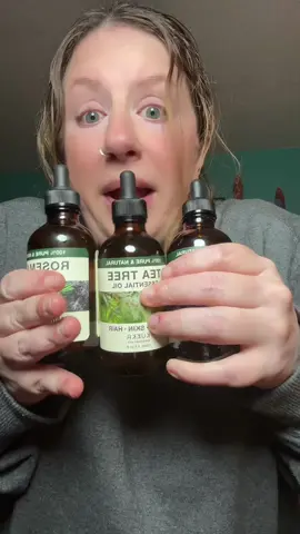 Oil and oil #oil #oildiffusers #oildiffusertiktok #rosemaryoil #lavender 