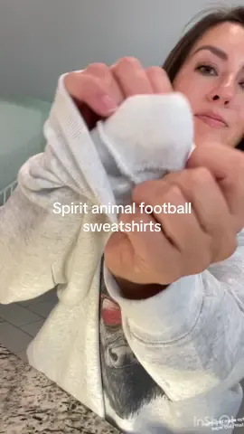 Replying to @Cassie 🌟 there are so many cute ones of the spirit animal football sweatshirts! I’m obsessed! So perfect for the chilly season #footballsweatshirt #vintagefootballsweatshirt 