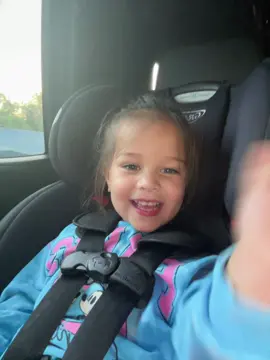 Hello 🤪🤪#fyp#viral#concert#prwtty#sister