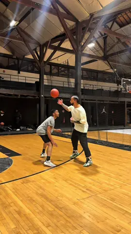 Pour vous détendre … #basketball🏀 #basketball #mamayo #streetball 