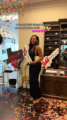 THANK YOU JESUS!!! I can finally rest 🥺. Not too bad for a college dropout🤭🤭🤭 #newhome #homeowner #trading #stockmarket #Home  