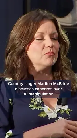 Country singer Martina McBride discusses how AI could affect artists at the CNBC AI Summit.