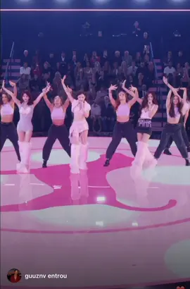 #twice (vídeo: #victoriassecretfashionshow 