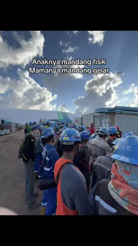 Selamat berjuang Ko bujang#kuli#ztpi#trending#fyp 