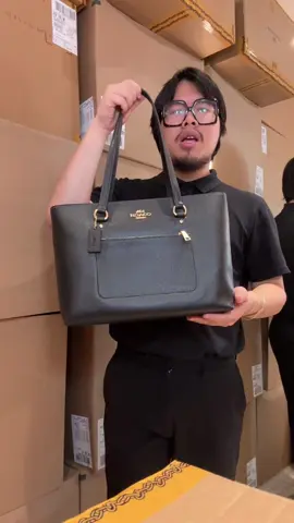 #coachretailemployee the new Station Tote Bag #coachny #coachbag #handbagtiktok #fypシ 