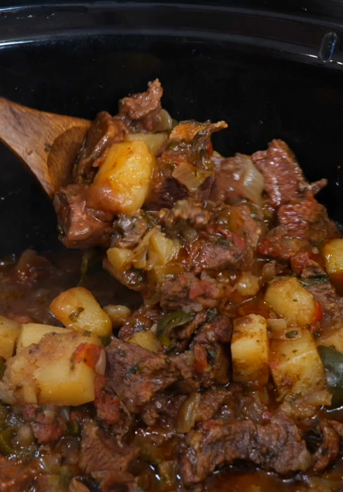 Carne con papas/ Beef and potatoes is a  classic home cooked meal -Carne Guisada in the slow cooker  Ingredients 1 Tbsp lard or Oil of choice 3 to 4 pounds of chuck roast (cubed) 2 large tomatoes or 3 Roma tomatoes 2 large potatoes 1 onion (medium) 1 poblano or green pepper 2 garlic cloves 1 1/2 Tbsp chicken bouillon or 1/2 Tbsp salt  1/2 Tbsp ground cumin  1 Tsp of black pepper 1 Tbsp Mexican oregano  1/4 cup of cilantro  1/2 cup of water TIP❣️ Chop potatoes big if you want bigger pieces Serve with Mexican rice, pinto beans, and a tortilla *this recipe freezes and reheats well; excellent for meal prep of freezer dinners Slow cook on LOW- 7 to 8 hours Slow cook on HIGH- 3 to 4 hours #Recipe #fyp #cooking #carne #homecooking #beef #food #viral #EasyRecipes