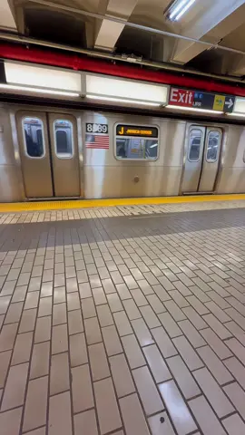 @thisismarisworld #newyork #newyorkcity #nyc #queens #brooklyn #manhattan #bronx #newyorksubway #mta 
