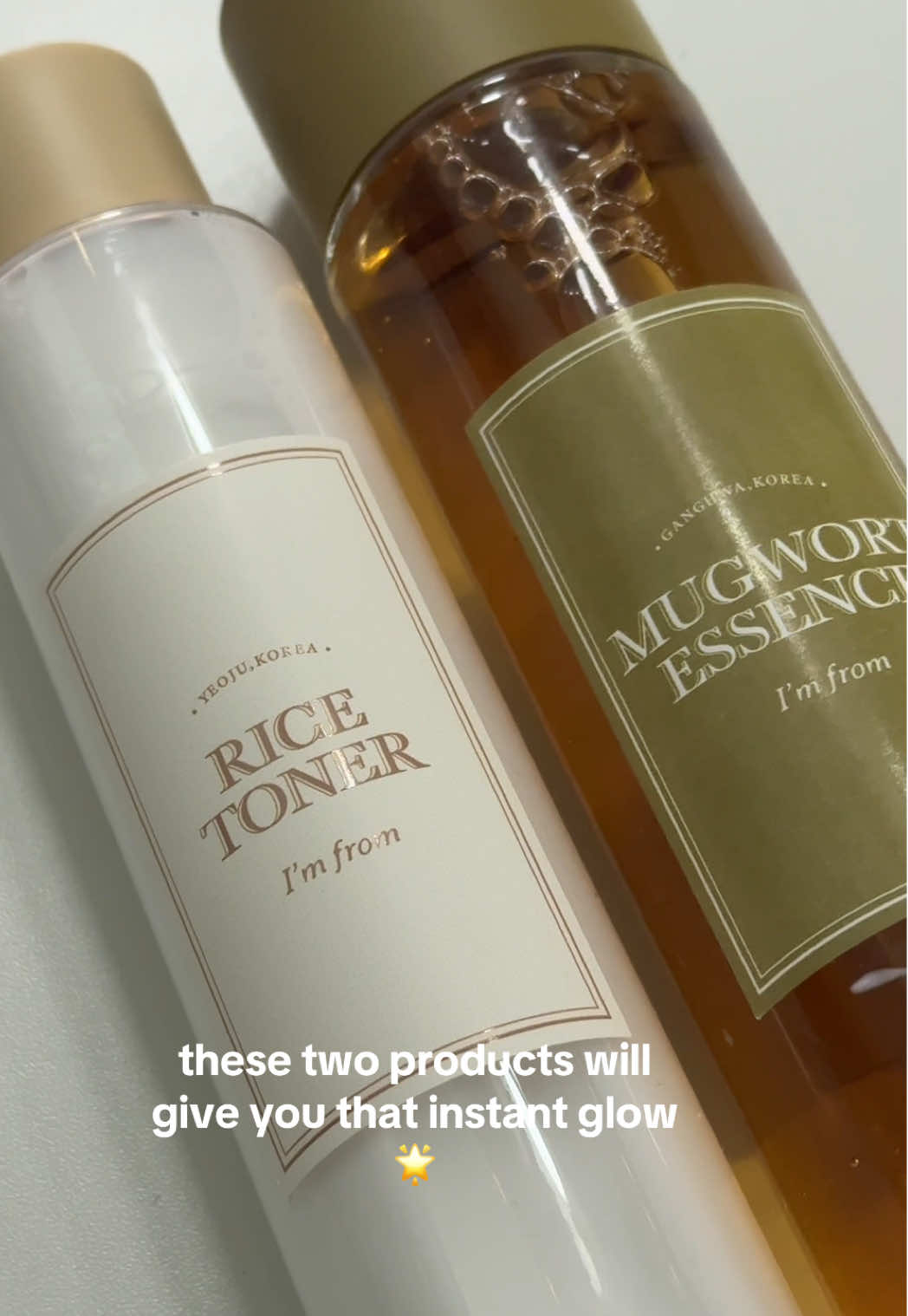 grab this duo for the perfect hydrating base ! @imfrom_us  #skinflooding #koreanskincare #matureskin #ricetoner #mugwortessence 