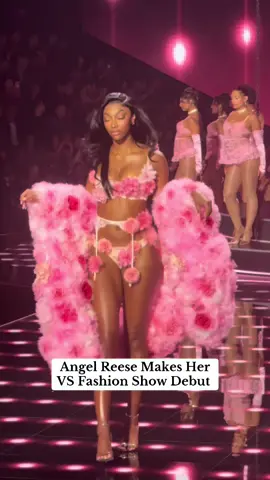 IT’S IN THE NAME! #AngelReese just made her #VSAngel debut at the #VSFashionShow. 