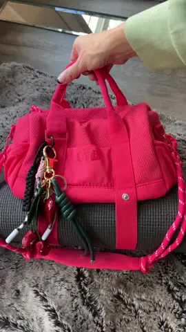 @BAGSMART duffel gym bag #bagsmart #gymbag #momstyle 