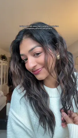 15 year old me would be shocked we wear our natural hair in public 😳