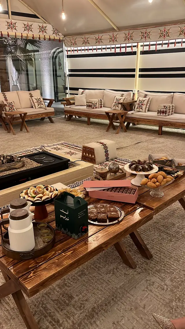 @مخيم قمرا⛺️ #الشعب_الصيني_ماله_حل😂😂 #كوفيهات_ابها_خميس_مشيط #عشوائيات #explore #foryou 