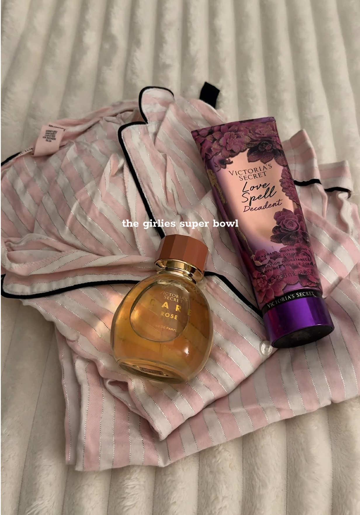 Victoria secret fashion show night  @Victoria’s Secret #victoriassecret #vsfashionshow #girlythings #nightroutine #SelfCare 