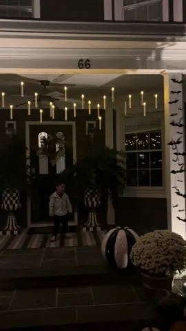 These are the best Halloween decoration 🎃 👻 ! #floatingcandles #halloweendecor #halloweendecorations  