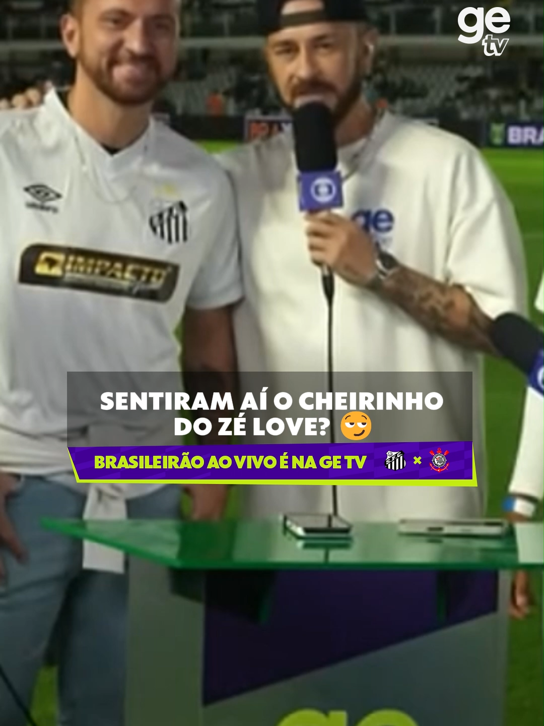 Hoje dá pra encontrar de longe o Zé Love na Vila! ▶️ Assista a Santos x Corinthians, pelo Brasileirão, AO VIVO, DE GRAÇA E COM IMAGENS NA GE TV! #BrasileirãoNaGETV #santos #corinthians #Brasileirão #getv #Futebol