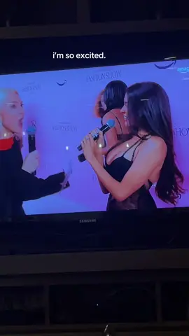 my superbowl today she’s beautiful AH. i wanna model so badddddd  @madison beer #fyp #victoriassecret #vsfashionshow #2025 