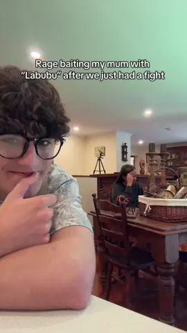 LABUBU 👹 #viralvideos #foryoupage #grumpyleanne #prank #labubu 