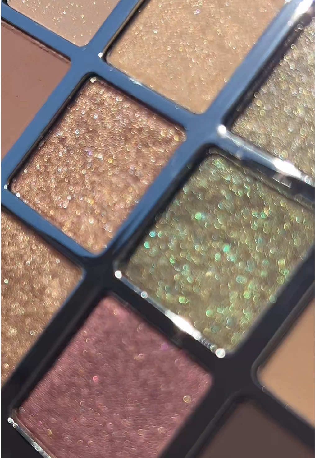 An Ode to Nature’s Elegance… ✨🌿☀️ @makeupbymario  Ethereal Eyes Eyeshadow palette: Nature #makeupbymario #makeupbymarionature #etherealeyes #etherealeyesnature #nature     