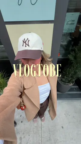 Once our flight was canceled we were so stressed trying to figure out what to do that I forgot to keep filming 🤣 anyways NYC did not disappoint @abercrombie  @Coach  @MissNelliesNYC  @Gabriela Ceballos NY  @adidas  @OM Juice Bar  @The Grey Dog  @Moulin Rouge! The Musical  @slipperroomnyc  @Oscar Wilde NYC  @Blank Street  #nycvlog #autumninnewyork #traveltok #vlogtober #nyctrip 