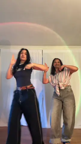mumma’s comeback 😉 dc:@OL #viral #trend #dance #motherdaughter #fyp 