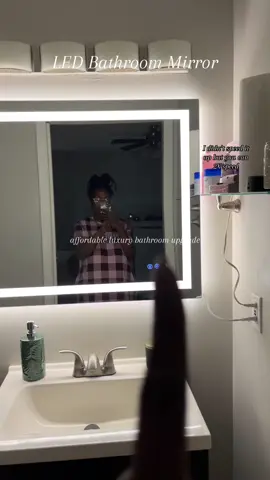 A must have for your bathroom upgrade & really it would look good in any room #mirror #mirrorselfie #ledmirror #vanitymirror #bathroommakeover 