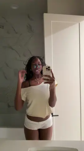 i love yellow #fyp #audios #xyzabc #viral 