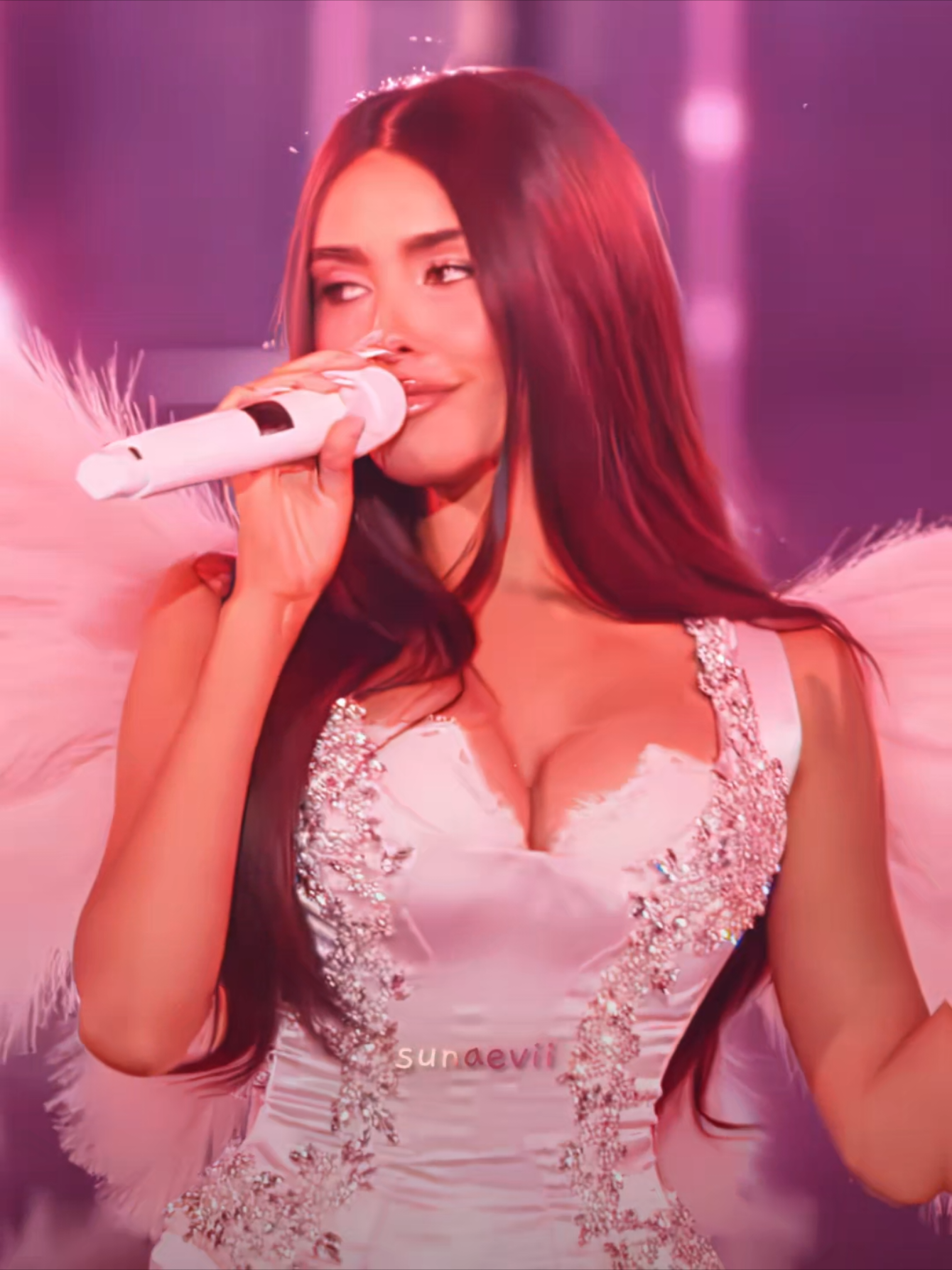 Madison Beer 2025 Victoria Fashion Show #madisonbeer #edit #victoriasecret #fyp #viral @Victoria’s Secret @madison beer 