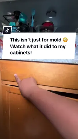 I don’t even have mold but this cleaner saved my cabinets 😭 If you’ve tried everything and nothing works, click the link in this video and thank me later 💅🏽 #tiktokshopfinds #cleaningtiktok #cleaninghack  #tiktokmademebuyit #tiktokshopdeals 