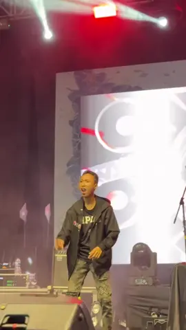 Entah apa yg ada di dalam pikirannya boss Anto langsung ambil mik milik @farisadam0410  #fyppppppppppppppppppppppp #stecu #viralvideo #jakartaselatan 