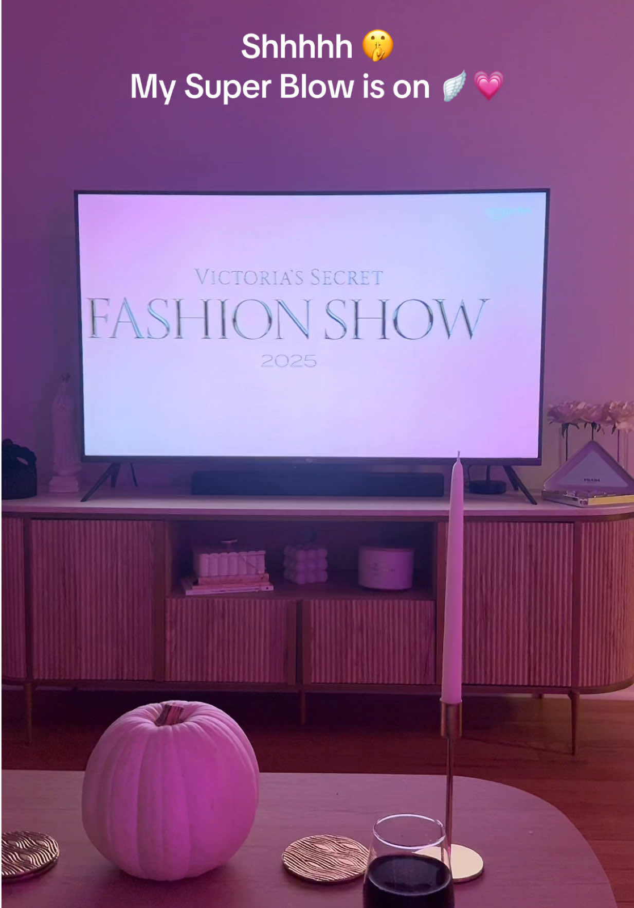 @Victoria’s Secret is the Super Bowl 🪽💗