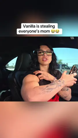 No one’s mom is safe😭😭 @Vanilla B00bs #fyp #wlw #twitchstreamer #vanillaboobs 