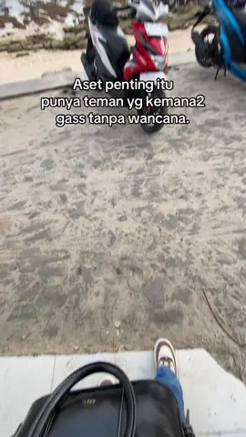 @Yuyunbaik yohhhh🤙🏻😋 #pantaiklayar #minitouring #hiling #beatespk44⚡ #pacitan 