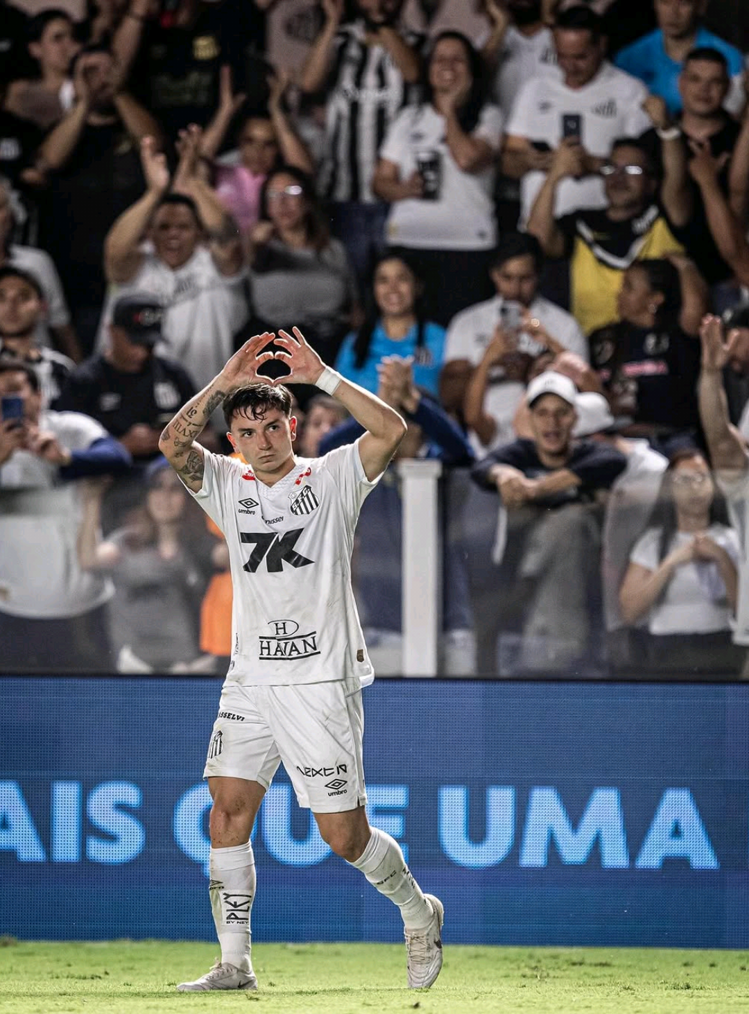Corinthians está perdendo de 2x0 no primeiro tempo para o Santos. #corinthians #santos #brasileirao #futebol #edit 
